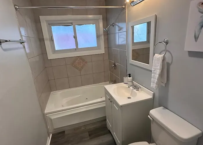 Ranch Single Level Near Downtown Tinley Park