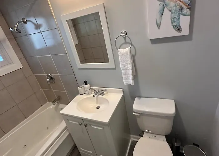 Ranch Single Level Near Downtown